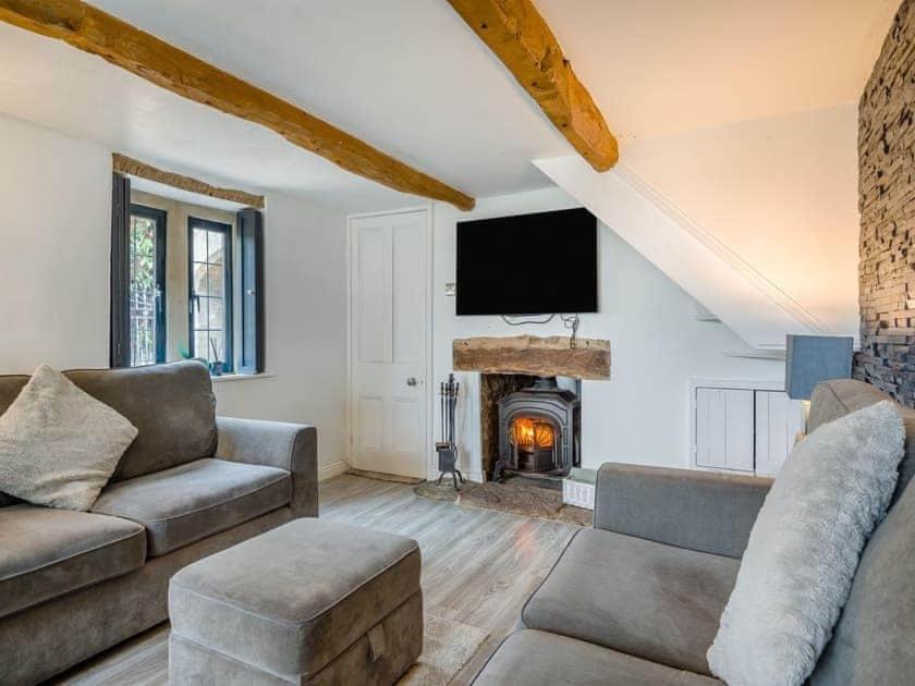 2 Bedroom Cosy Cottage With Hot Tub In Hambrook Close To Bristol City Centre Exteriör bild